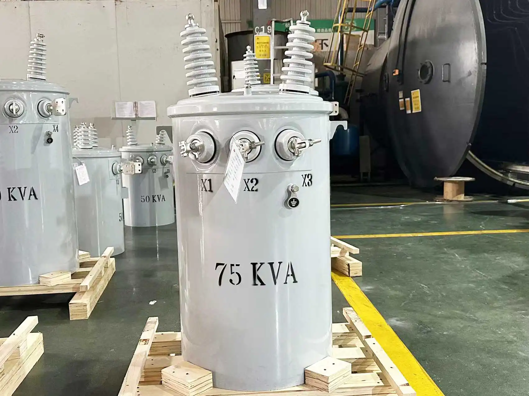 single-phase-pole-mounted-transformer-workshop3